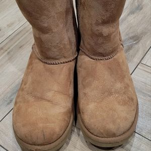 UGG Women's Classic Short II Suede Sheepskin Chestnut Brown Boots